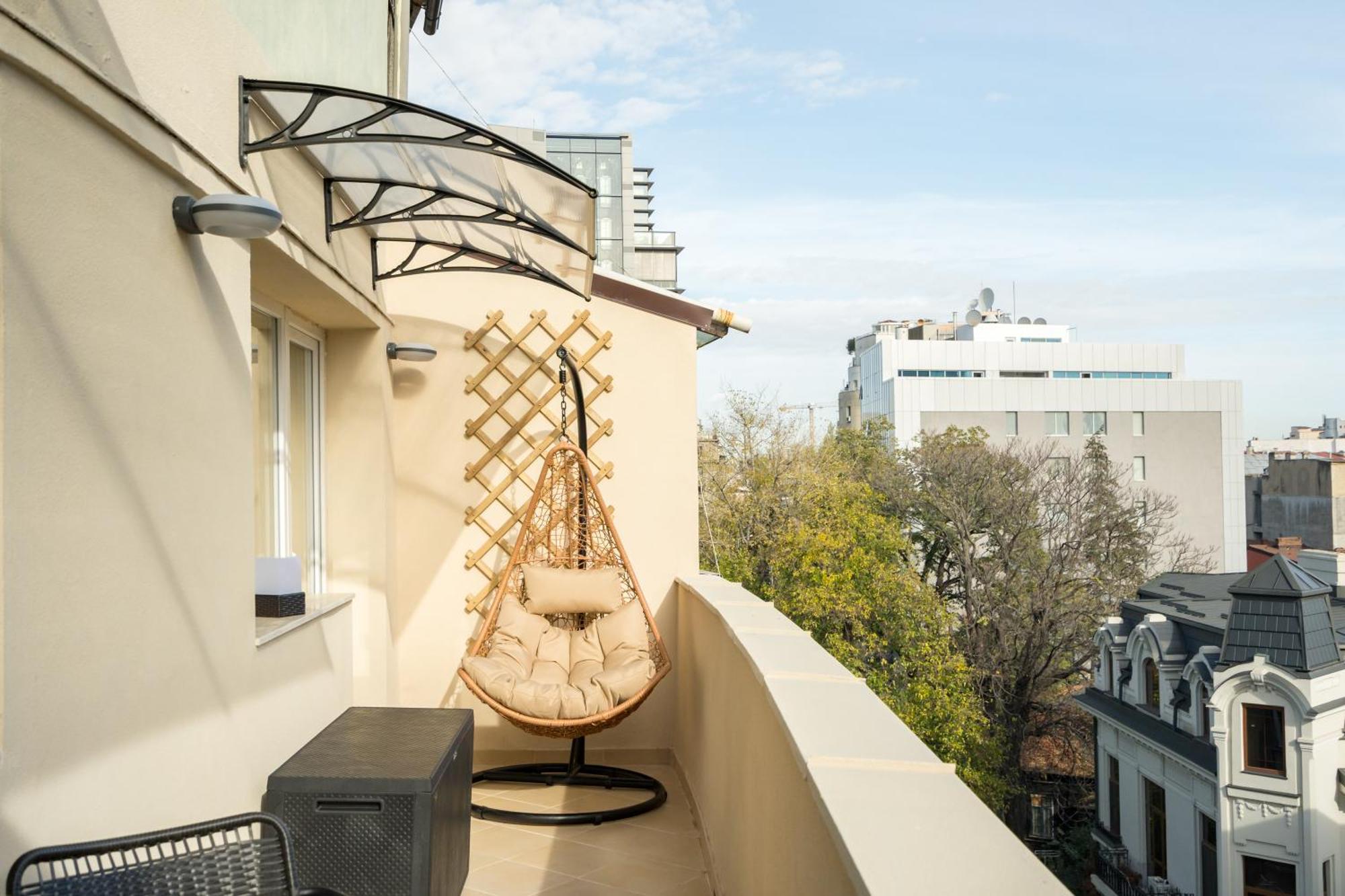Urban Dream Studio With City Views & Comfort Bucureşti Exterior foto